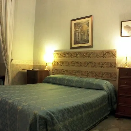 Welcome House 4*